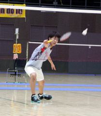 ２年男子優勝の鷲見元春