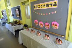 作品展示会に出品された園児たちの作品の数々