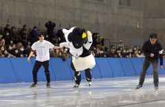 帯広スケート連盟１００周年記念イベント（金野和彦撮影）