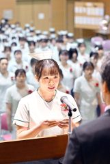 地域医療支える決意胸に　帯高看で卒業式 10