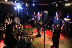 帯広の小中学生ガールズバンド「原石」の輝き　高い歌唱力や演奏力に注目