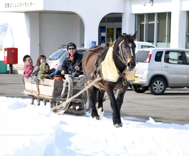 馬橇の花嫁や家庭料理で交流　幕別忠類「女性まつり」