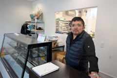 地元帯広にＵターンしてケーキ店をオープンする目黒さん