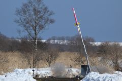 ３０回目のロケット、飛んだ！　東海大の学生自作、大樹で３年連続成功