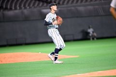 秋季道大会で力投した東海大札幌の砂田左漸(清水中出)