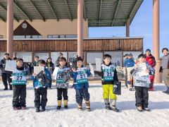 小学１、２年生男子で表彰された選手たち
