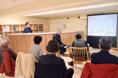ブドウの栽培管理のこつを伝えた講座