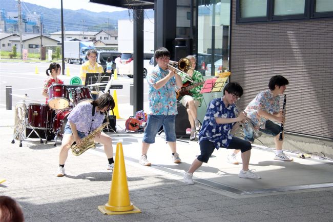 東日本大震災の教訓刻んだダンプレ交流　池田高校と岩手県山田町