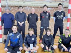 シニア・未登録クラスで優勝したチームほんべつＢ