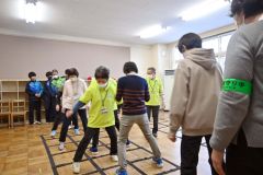 帯二中生徒　地域見守り隊とふまねっとで交流　地域支え合いへの最初の一歩 8