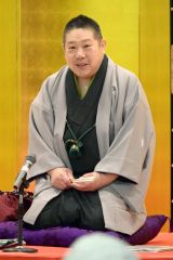 成年後見制度について落語で語る笑福亭学光さん