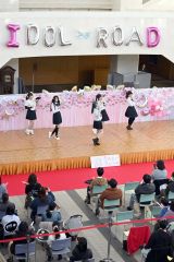 初期メン４人、万感の卒業　星槎高アイドル部、初主催ライブ 10