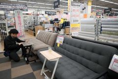 １人暮らしの部屋でも使いやすいソファーベッド（ジョイフルエーケー帯広店）