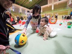 進め！！赤ちゃん　幕別で第５回「オリンピック」～写真特集
