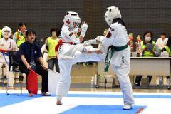 組手中学１年女子上級３位決定戦