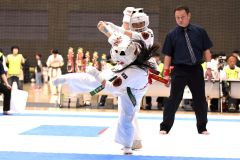 組手中学１年女子上級３位決定戦