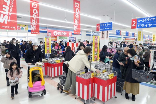 【写真】帯広初のケーズデンキに660人行列 帯広店オープン