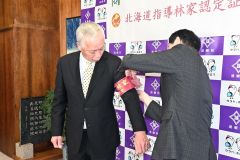 浦幌森林組合長の小川さん　北海道指導林家に認定 2