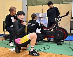 ＪＫＡのワットバイク測定体験会に十勝の高校生スピードスケート選手４４人参加 11