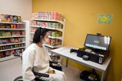 十勝リハビリテーションセンターに無人コンビニ　非接触で感染症リスク回避