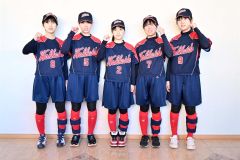 道選抜に選ばれ、全日本に向けて意気込む十勝の５選手。左から篠島、印銀、及川、宇佐美、前田