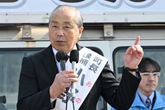 ３選への決意を述べる小野氏（２５日午前９時１０分ごろ、須貝拓也撮影）