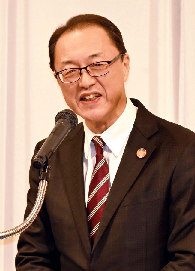 【写真】林会長を再任　十勝帯広はまなすクラブ総会