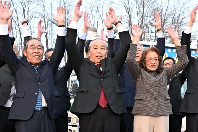 「町民の恩に報いる」小野氏が無投票３選　音更町長選
