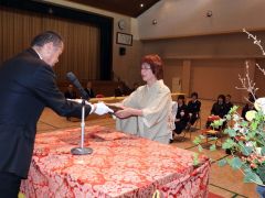 自治功労者ら７９個人５団体を表彰　浦幌町 3