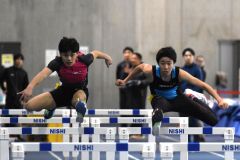 中学男子６０メートル障害８組