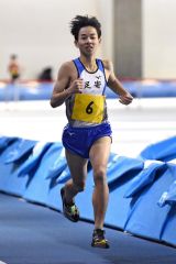 中学男子１５００メートル６組