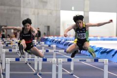 中学男子６０メートル障害４組