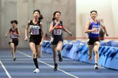 中学女子３００メートル３組