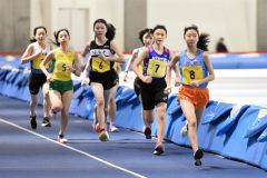 中学女子１０００メートル１組