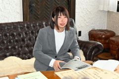 農林水産大臣賞を町長に報告　池田の小原さん 2