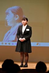 同友会合同入社式（金野和彦撮影）