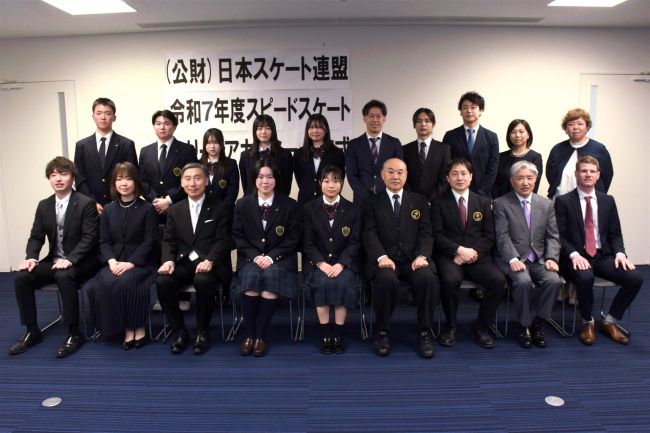 酒井夏羽、新海彩花里の２人が飛躍誓い入校　スケートエリートアカデミー