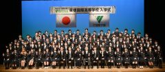 高校生活を歩み始めた新入生ら