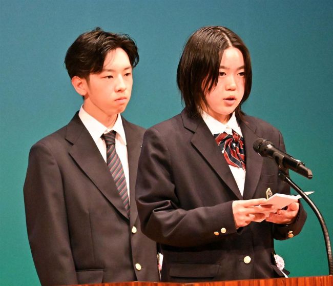 ８７人が高校生活の第一歩　星槎帯広学習センターで入学式