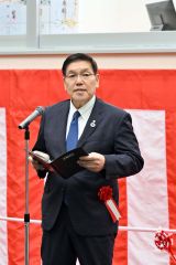 新ホクレン十勝区家畜市場（８日、金野和彦撮影）