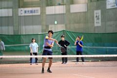帯広で合宿中のトップテニスプレイヤーが高校生を指導 4