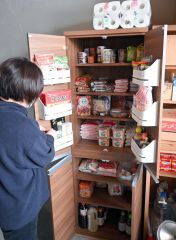 フードドライブ事業充実で食料庫と冷蔵庫を購入　大樹町社会福祉協議会