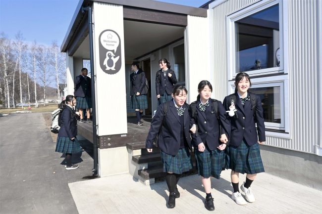 鹿追高の新たな学生寮、新入生ら３３人が新生活スタート
