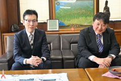 帯広税務署の角鹿署長が来社　確定申告終了あいさつで 2