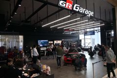 「ＧＲ」ガレージ道東初　釧路トヨタ複合カーショップ「ループオトフケ」完成オープン 8