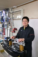 スポーツプラスの内海さん