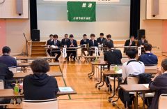 今年度の運動方針案などを承認した総会