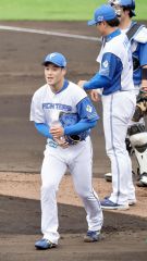 【日本ハムーオイシックス】３回途中で降板する日本ハム・澁谷純希＝鎌ケ谷（大賀章好撮影）