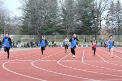 小学男子１００メートル７組