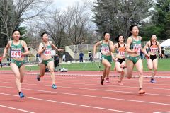 女子１００メートル３組